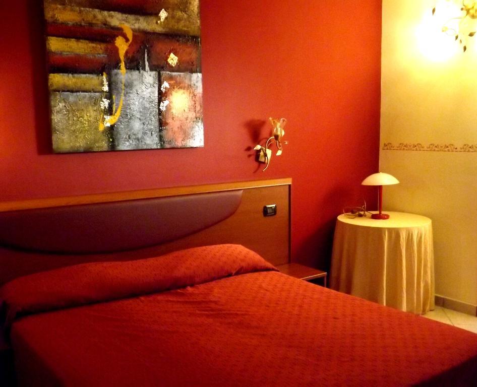 Bed & Breakfast La Villetta Ботричелло Номер фото